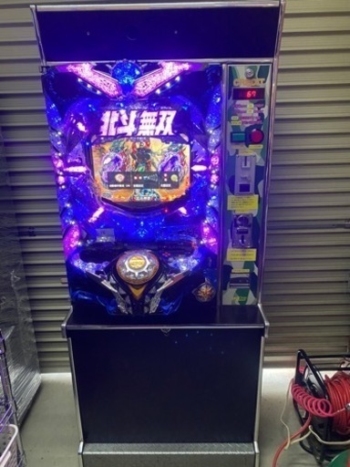 パチンコ筐体付き　CR真北斗無双　西濃運輸で発送　アミューズ用　ゲーム用　個人の方もOK　中古　格安