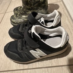 決まりました。子ども　ニューバランスと長靴セットの画像