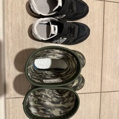 決まりました。子ども　ニューバランスと長靴セットの画像