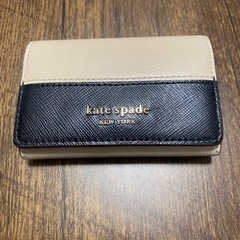 katespade キーケースの画像