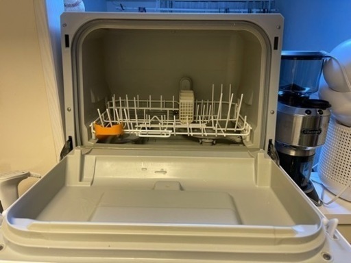 パナソニック食器洗い乾燥機　NP-TCR4
