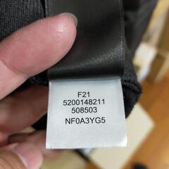 【大幅値下げ】ノースフェイスパーカーの画像