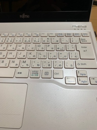 富士通　ノートパソコン　SSD1000GB LIFEBOOK SH54/J 