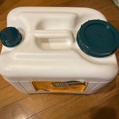 ウォッシャブルタンク　未使用品　15リットル