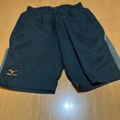 ミズノプロ　ハーフパンツＭサイズ