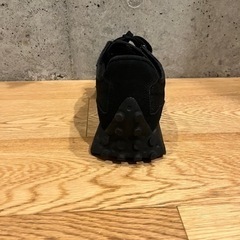 30日までの限定出品 ニューバランスMR327SI NEW BALNCEの画像