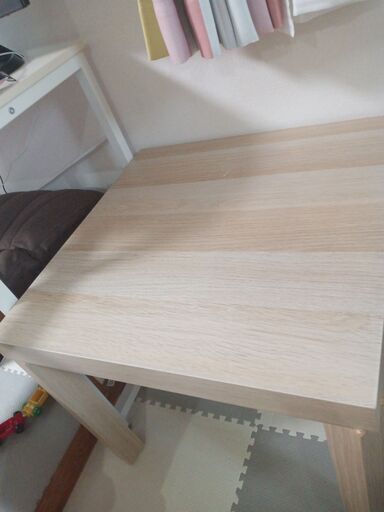 IKEA　ミニテーブル