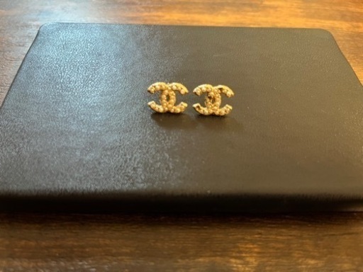 CHANEL ピアス