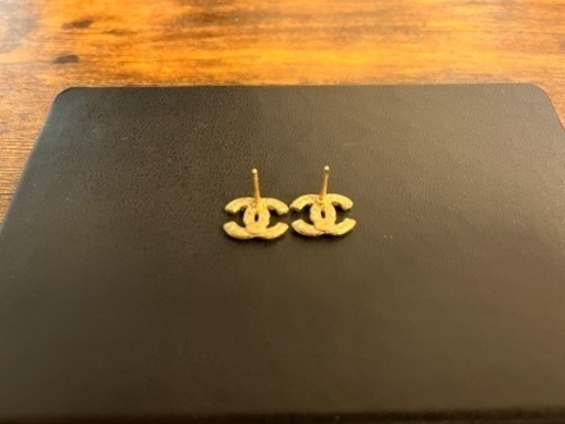 CHANEL ピアス