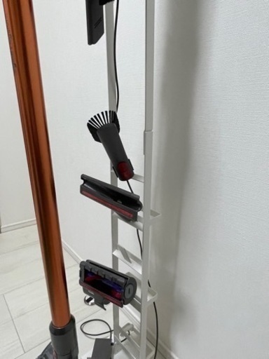 ダイソン　dyson V10 ノズル5点＋スタンド付