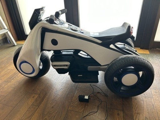 電動乗用バイク 充電式 子供用 キッズバイク