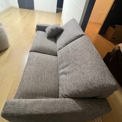 ソファーの画像