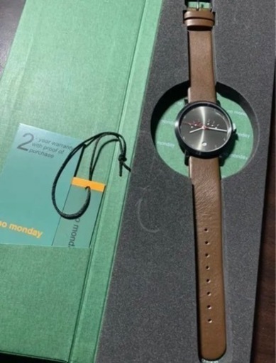 no Monday 腕時計 36mm