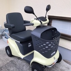 お話し中　スズキ　セニアカー　電動車椅子
