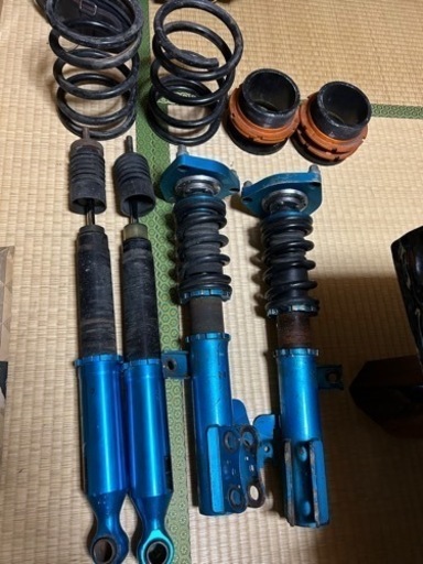 10系アルファードイデアル車高調
