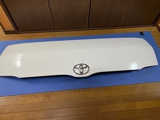 ハイエースDX純正ボンネット