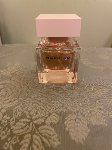 ほぼ未使用　ナルシソ　ロドリゲス　オードパルファム　30ml