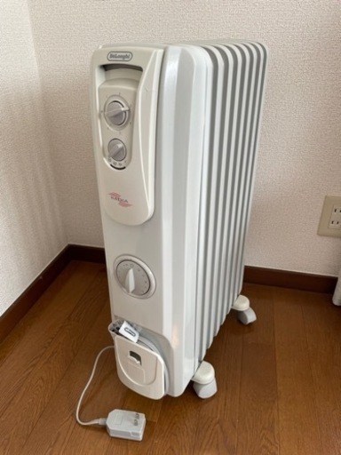 DeLonghi デロンギ　RADIA ラディア　オイルヒーター