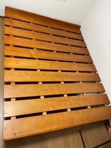 クイーンベッド　フレーム