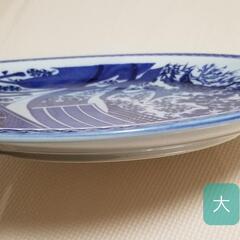 レトロなお皿セットの画像