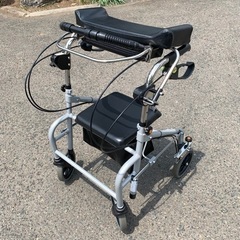歩行器 介護用品