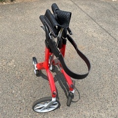 歩行器　介護用品の画像