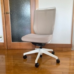 【定価10万円以上】ITOKI(イトーキ)オフィスチェア　ミレッ...