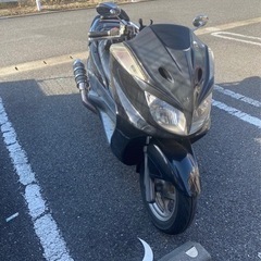 黒マジェ グランドマジェスティ250の画像