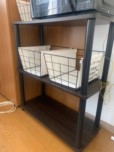 ストレージシェルフ