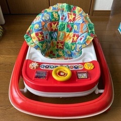 ベビー歩行器　（テーブルチェア）