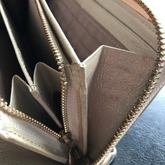 ミラ・ショーン　長財布　お話中の画像