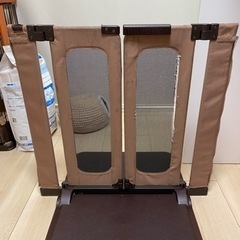 通せんぼ　ペットゲート