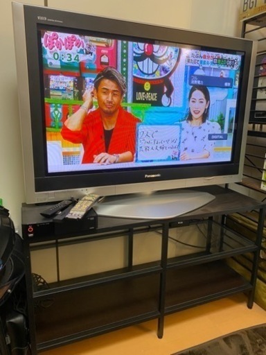 37インチテレビとAmazonFireTvStick