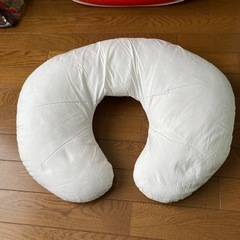 授乳枕（円座クッション付き）