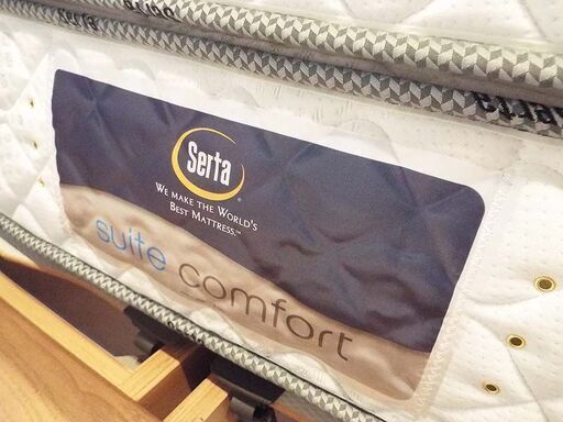 新品同様 cassina カッシーナ L42 ACUTE WIDE HEADBOARD アキュート キングベッド マットレス付き