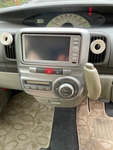 ダイハツ　タント