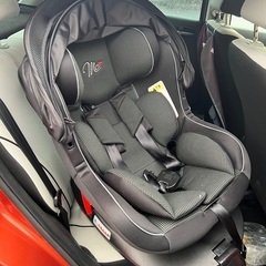 【3/24処分】チャイルドシート　回転可能　ISOFIX•ベルト両対応