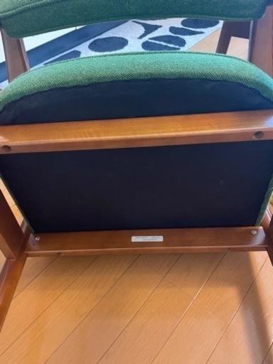 カリモク60  Dチェア
