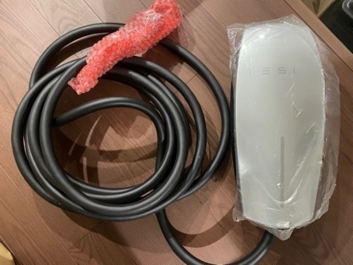 テスラ　ウォールコネクター