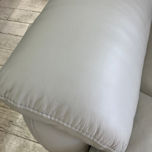 定価148,000円　【✨数ヶ月使用✨本革✨電動✨オシャレなグレーカラー✨リクライニング】2Pソファ レザー