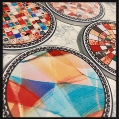 ꒰未使用꒱訳あり 珪藻土 コースター 4枚セット カラフル 暖色...