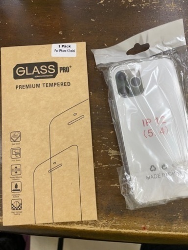 iPhone mini12 カバーと画面ガラス