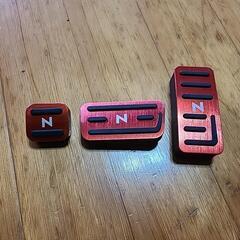 N-BOX アルミペダル　赤色