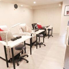 【アルバイト時給1100円～1800円】ネイリスト様※応募受付開始◆◆週2日～OK（池袋）の画像