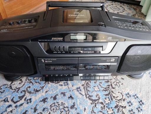 CD Wカセット　W/ラジオ（ＦＭ AM）　最終投稿　　必ず　説明書き、プロフィールをお読みの上でお尋ねくださいね
