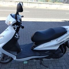 ヤマハ　シグナスＸ　ＦＩ国内仕様・バッテリー新品の画像