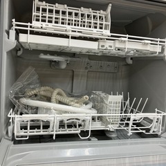 10/5 値下げ?美品?2020年製 Panasonic 5人分 食器洗い乾燥機 NP-