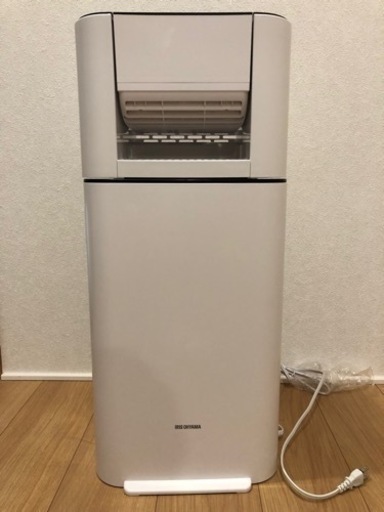 アイリスオーヤマ　衣類乾燥除湿機