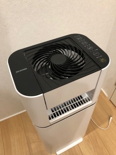 アイリスオーヤマ　衣類乾燥除湿機