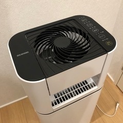 アイリスオーヤマ　衣類乾燥除湿機の画像